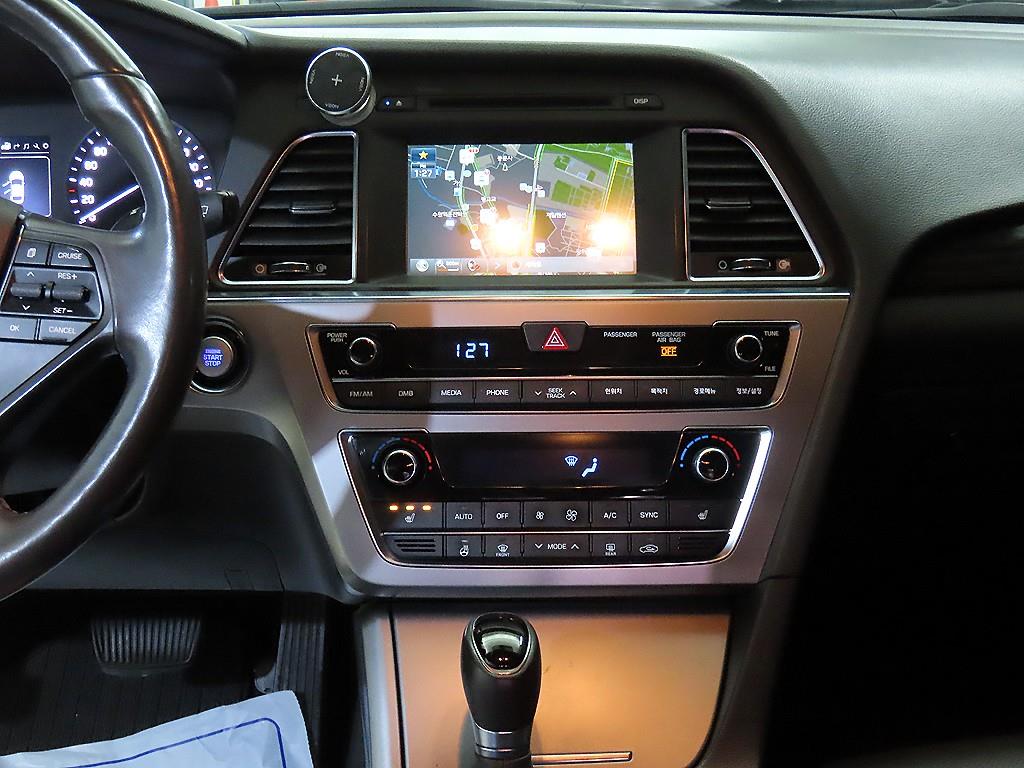 HYUNDAI Sonata - Vista 11