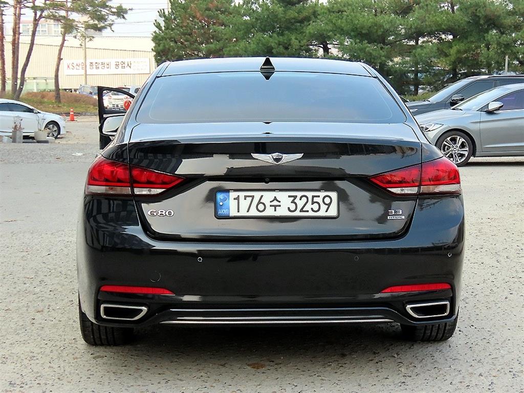 Genesis G80 - Vista 4