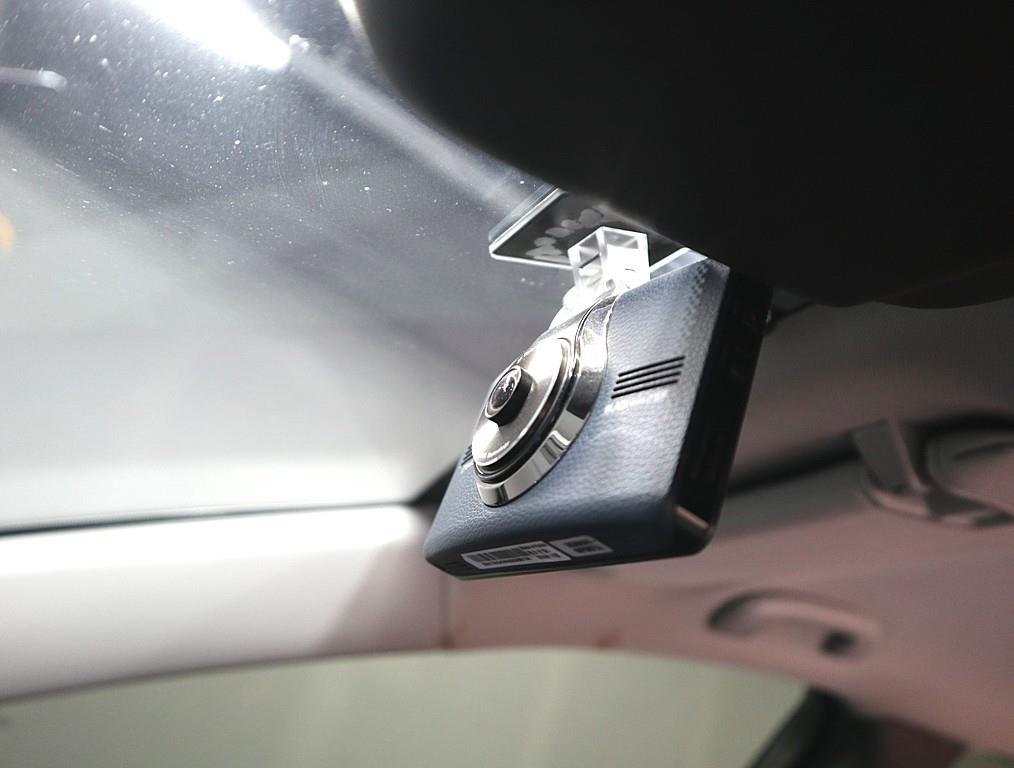 Chevrolet Malibu 2017 Blanco - Importación desde Corea - HF Imports Iquique - Foto 16