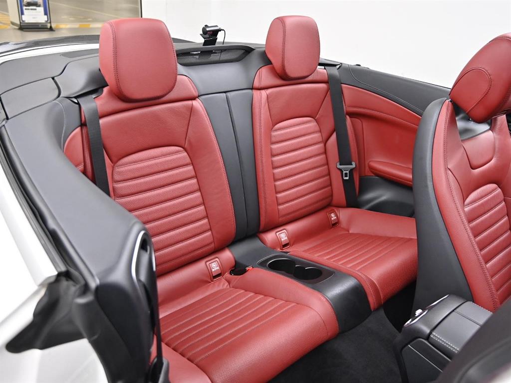 Mercedes Benz C Class - Vista 12