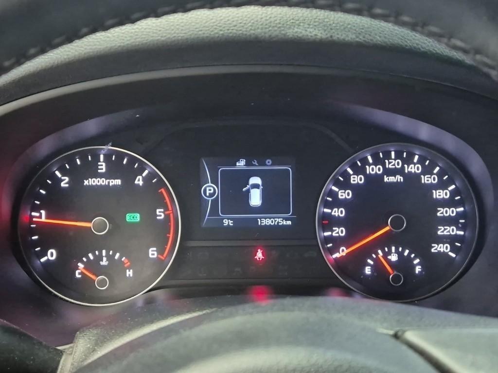 KIA Sportage - Vista 6