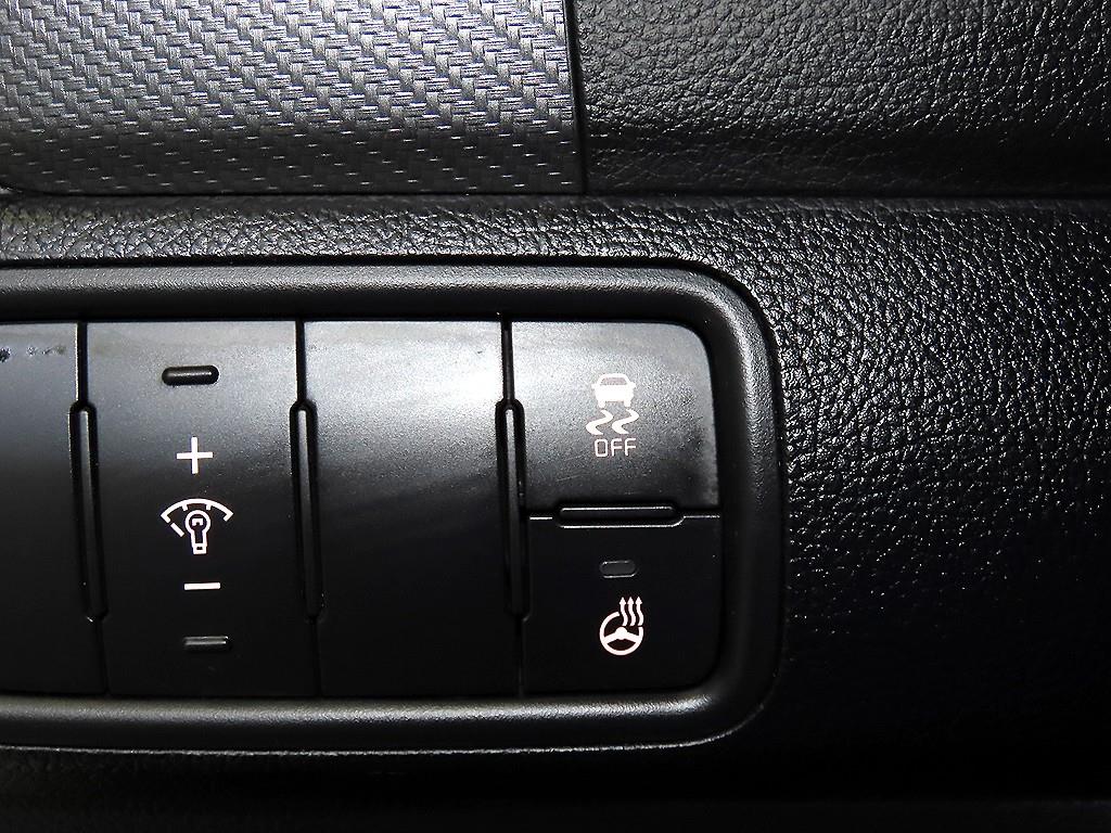 KIA K3 2018 Blanco - Importación desde Corea - HF Imports Iquique - Foto 14