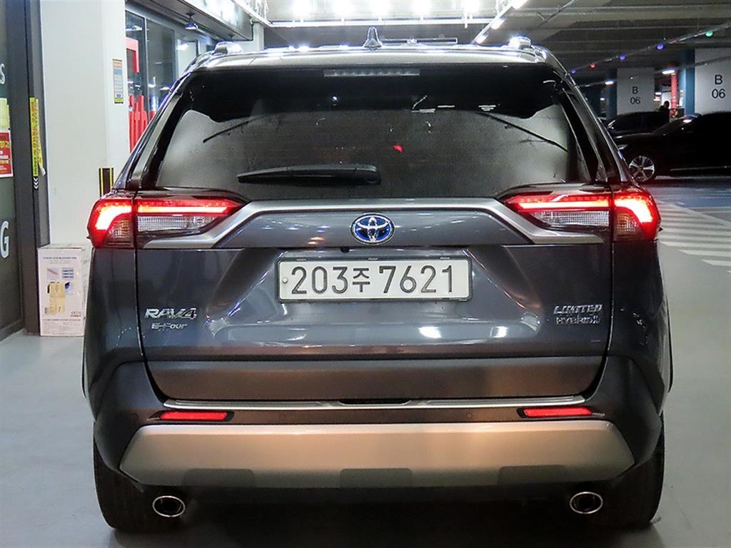Toyota RAV4 - Vista 5