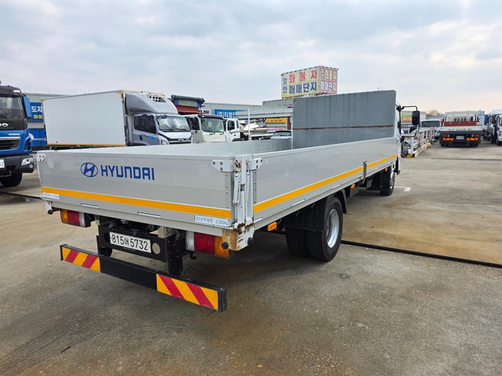 medium and large cargo Cargo - Vista 3