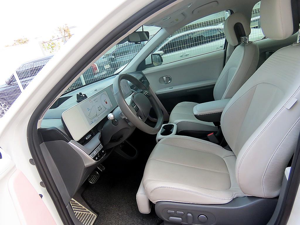 HYUNDAI Ioniq 5 - Vista 5