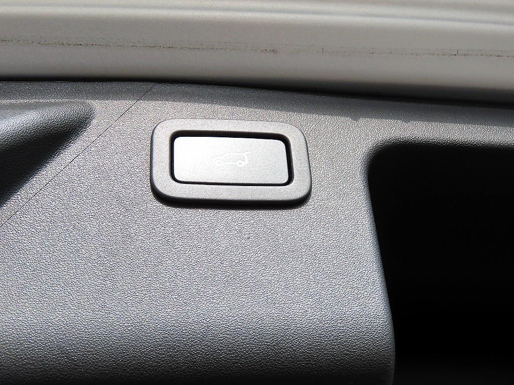 Land Rover Discovery Sports 2018 Plateado - Importación desde Corea - HF Imports Iquique - Foto 16