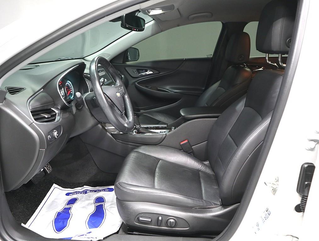 Chevrolet Malibu - Vista 8