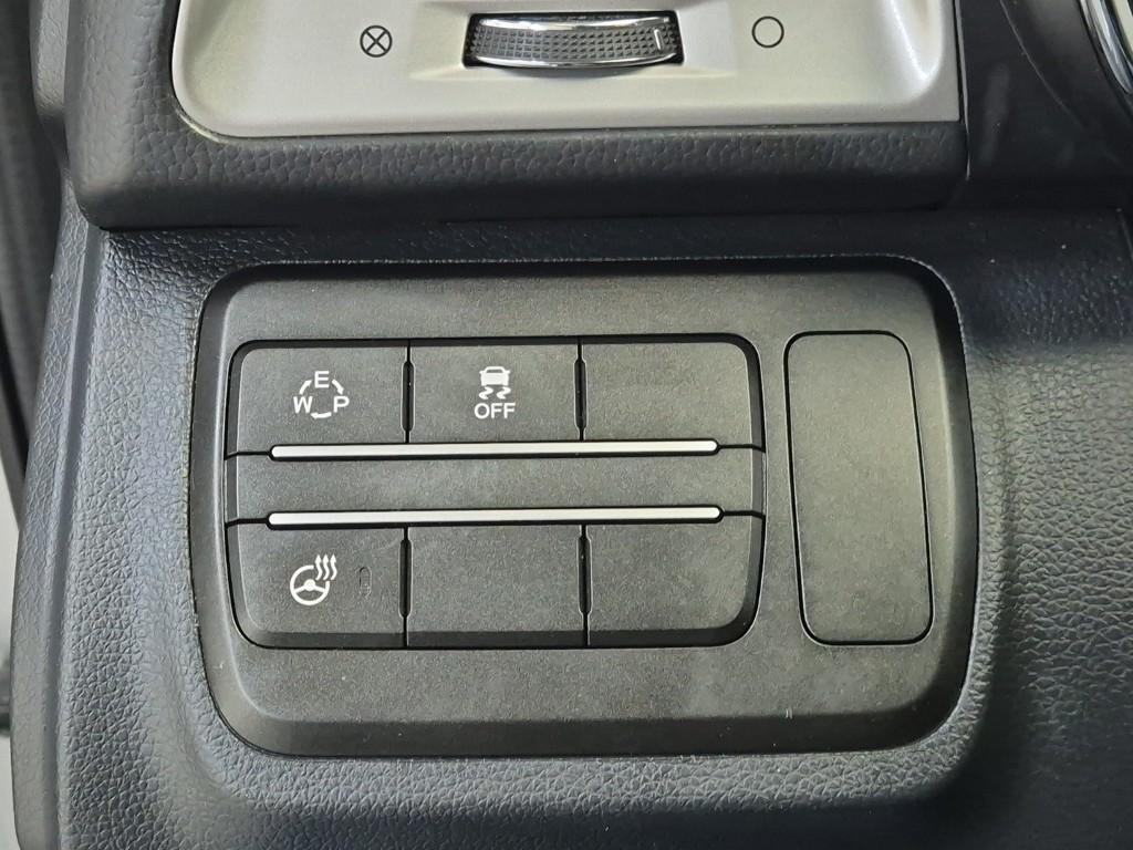 Ssangyong Tivoli 2015 Plateado - Importación desde Corea - HF Imports Iquique - Foto 16