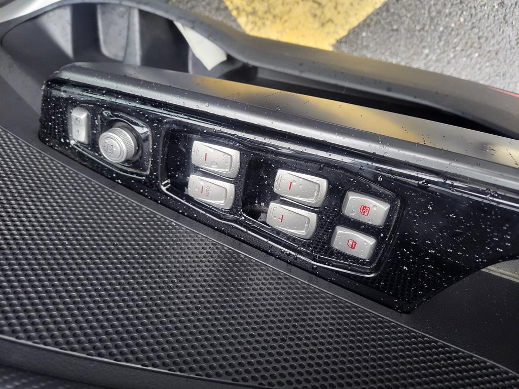 Ssangyong Tivoli 2017 Gris - Importación desde Corea - HF Imports Iquique - Foto 13