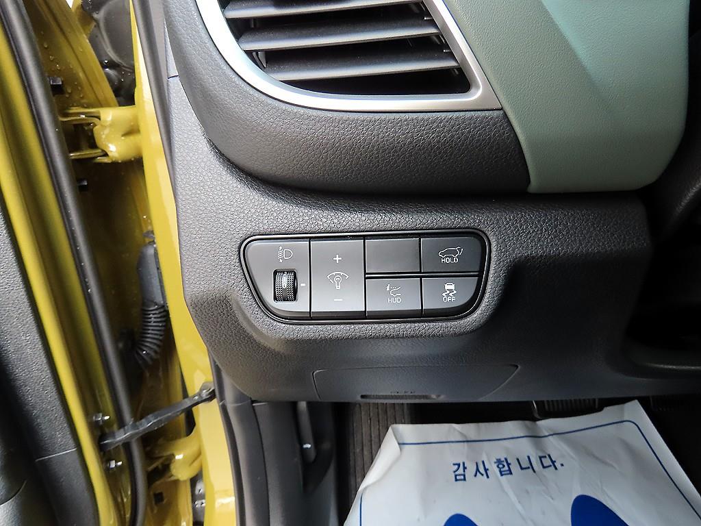 KIA Seltos - Vista 12