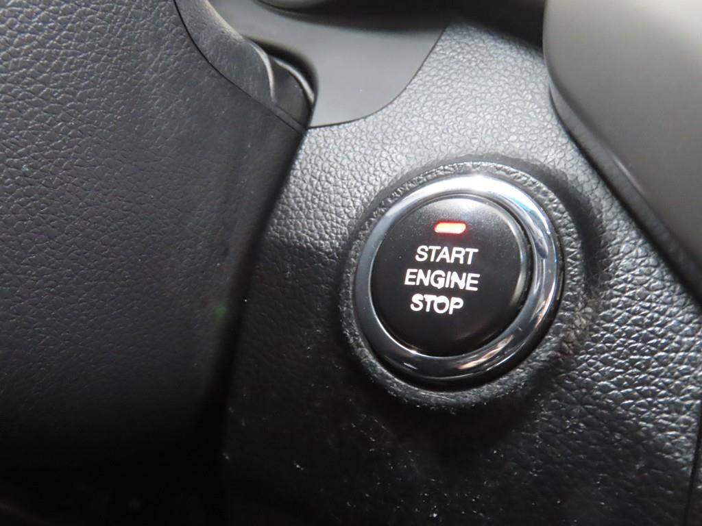 Ssangyong Tivoli 2016 Blanco - Importación desde Corea - HF Imports Iquique - Foto 14