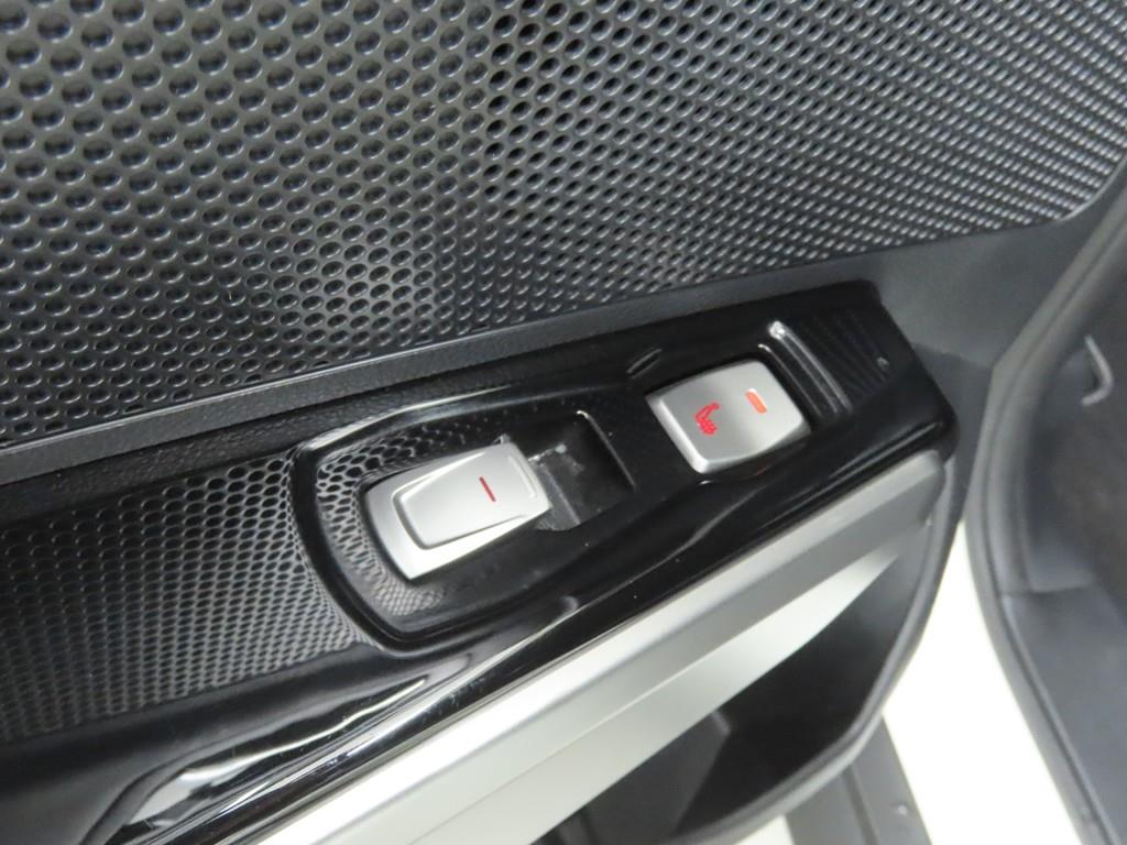 Ssangyong Tivoli 2016 Blanco - Importación desde Corea - HF Imports Iquique - Foto 16