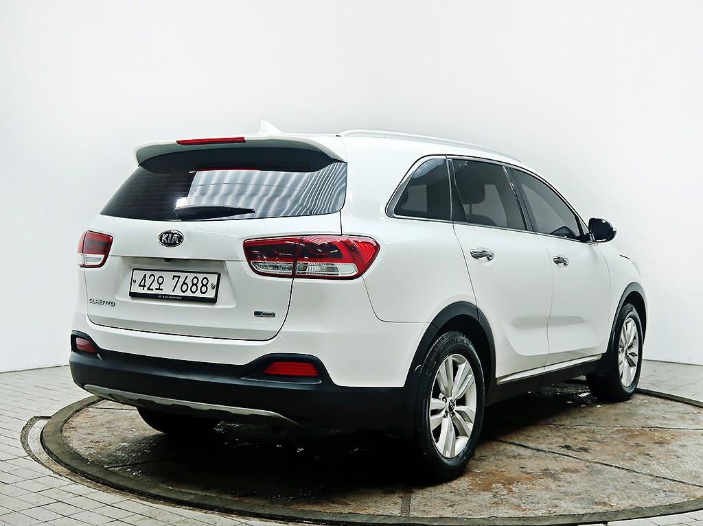 KIA Sorento - Vista 7