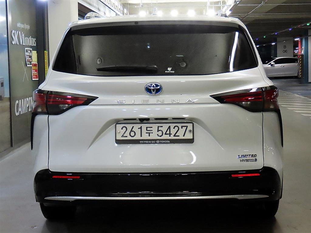 Toyota Siena - Vista 5
