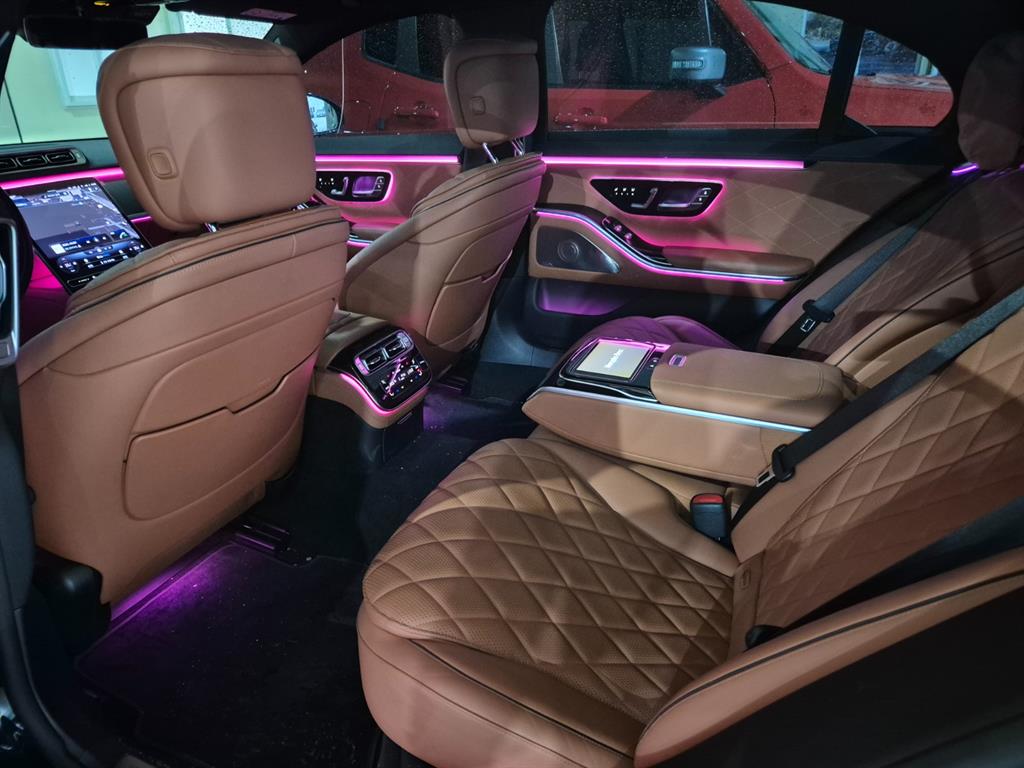 Mercedes Benz S Class - Vista 5