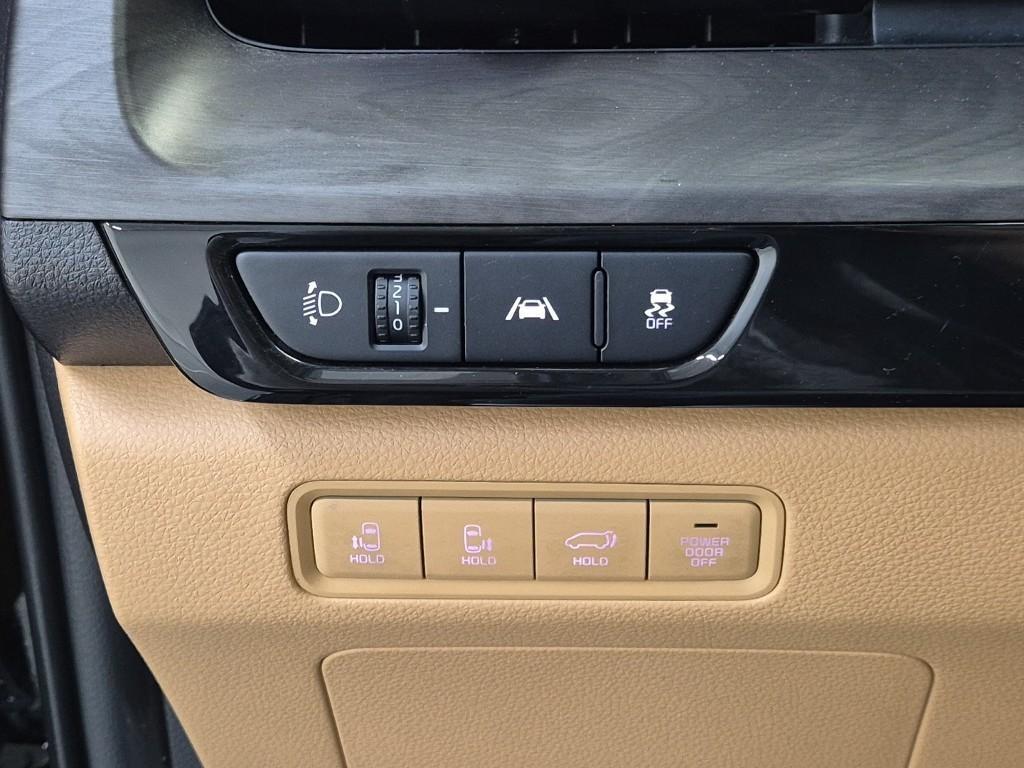 KIA Carnival 2023 Negro - Importación desde Corea - HF Imports Iquique - Foto 17