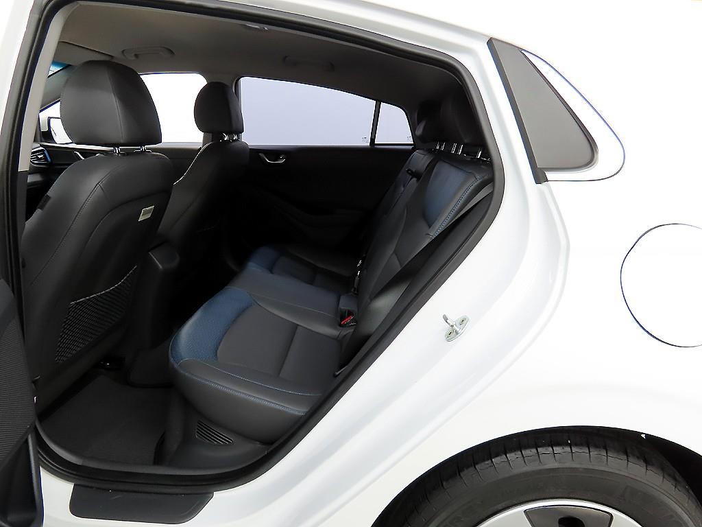 HYUNDAI Ioniq - Vista 6