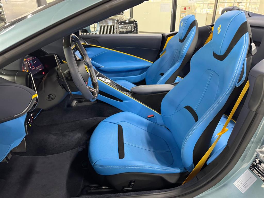 Ferrari roma - Vista 9