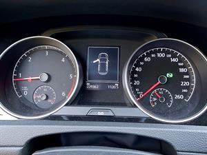 Volkswagen Golf - Vista 12