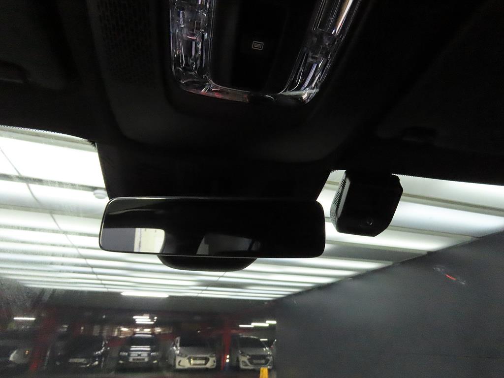 Mercedes Benz GLB Class - Vista 11