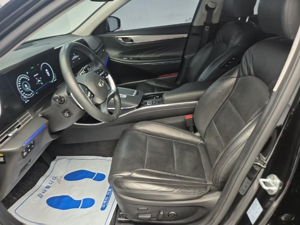 HYUNDAI Grandeur - Vista 11