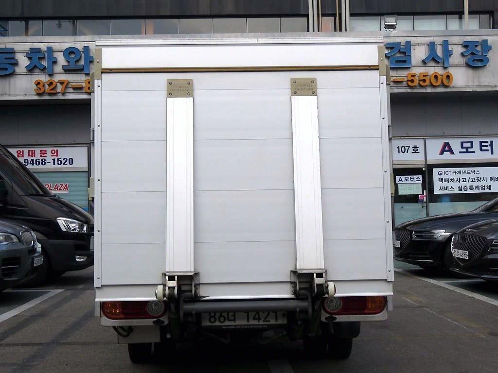 Small Truck Top_Wingbody Powergate - Vista 5