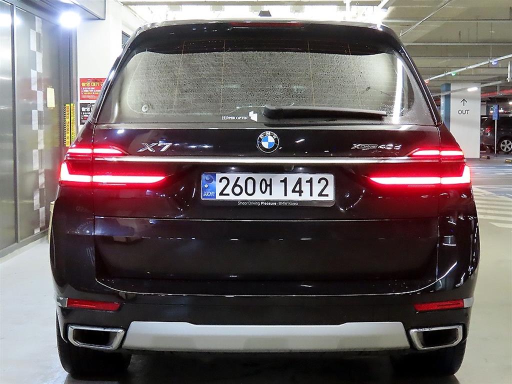 BMW X7 - Vista 5