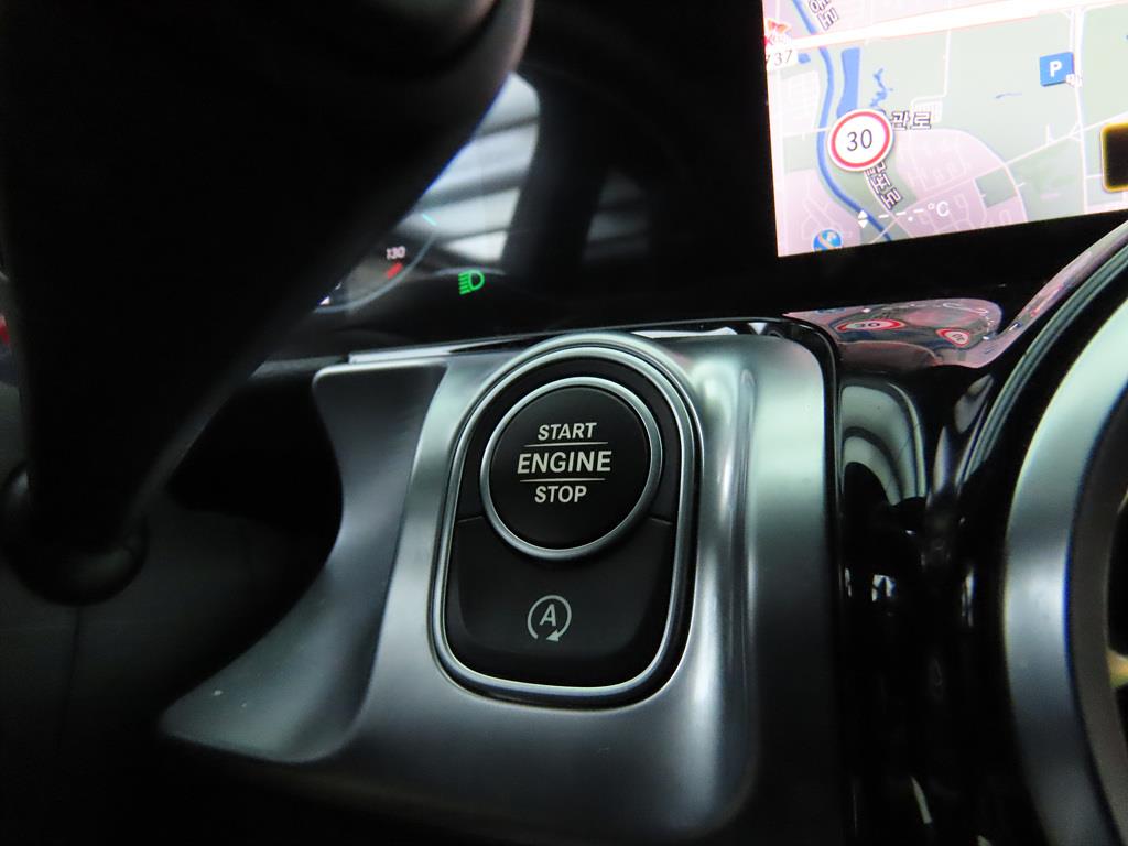 Mercedes Benz GLB Class 2022 Blanco - Importación desde Corea - HF Imports Iquique - Foto 16