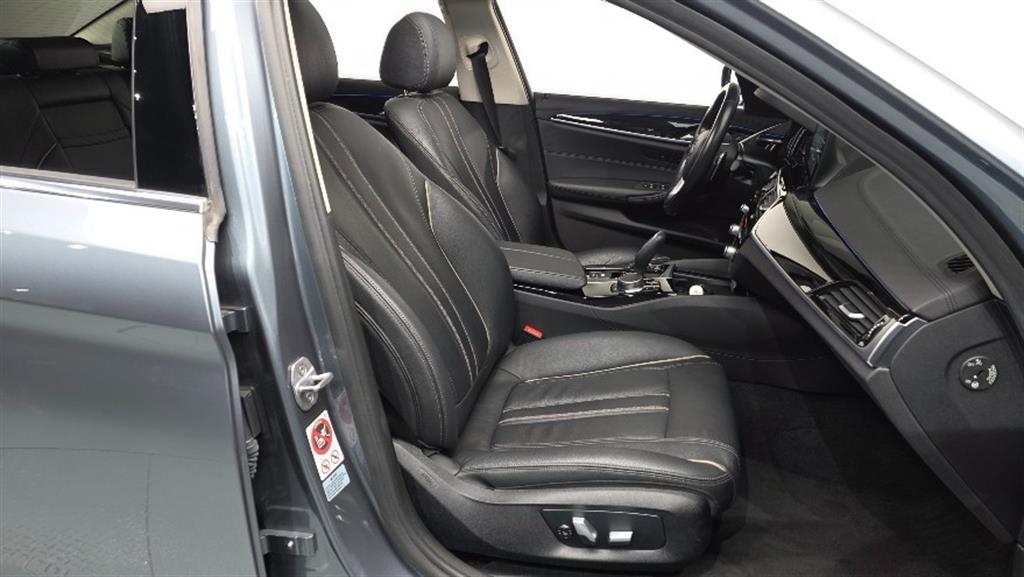 BMW 5 Series - Vista 10