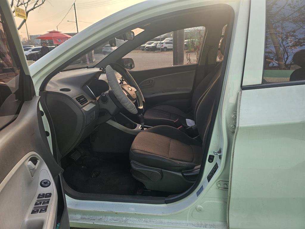 KIA Morning 2016 Blanco - Importación desde Corea - HF Imports Iquique - Foto 15