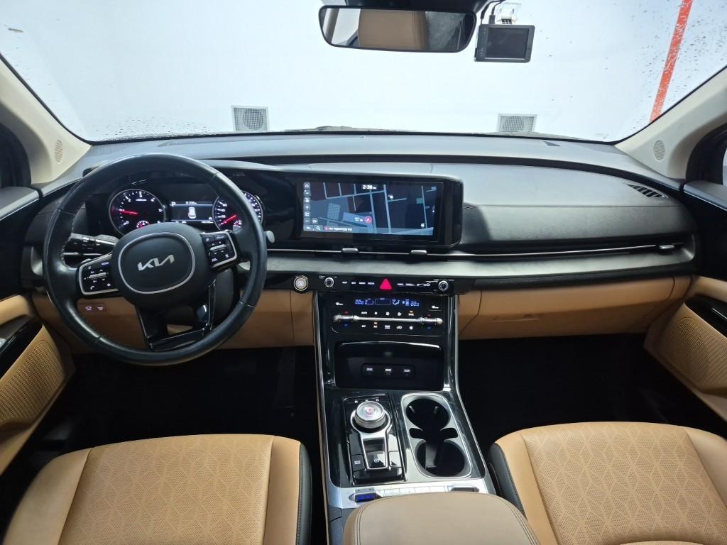 KIA Carnival - Vista 7