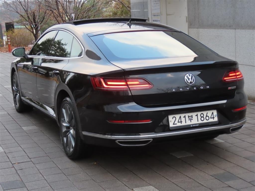 Volkswagen Arteon - Vista 7