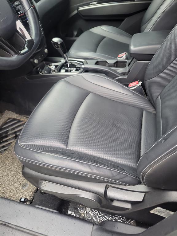 Ssangyong Tivoli - Vista 11