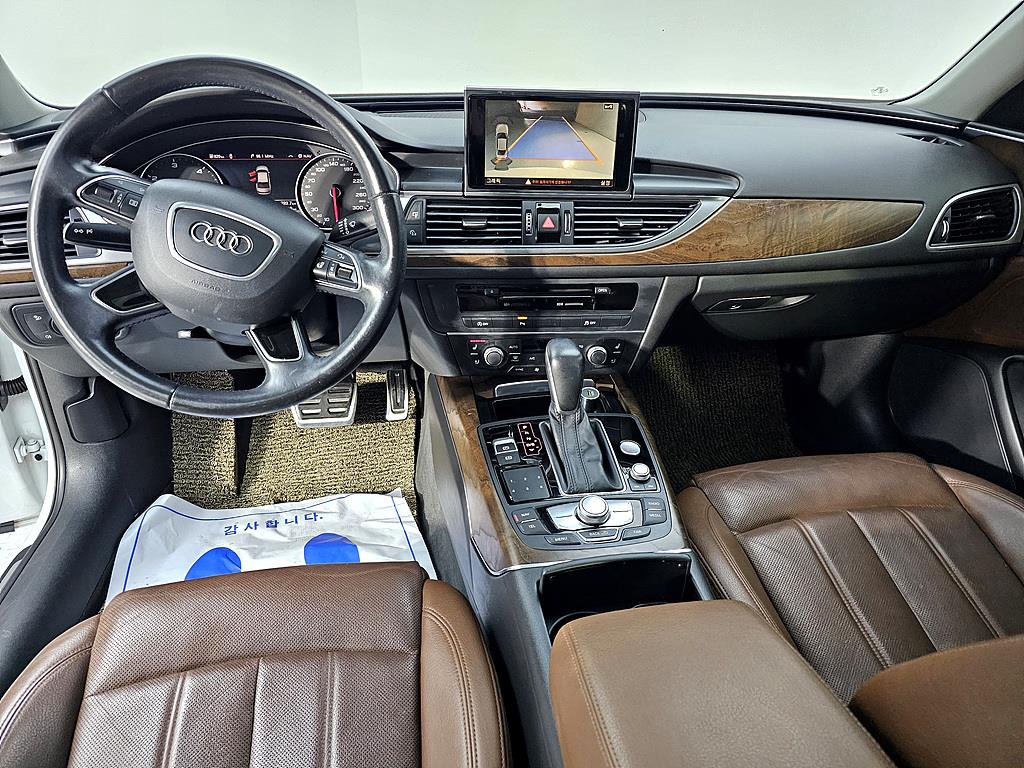 Audi A6 - Vista 5