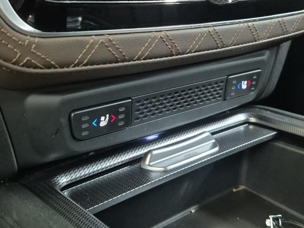 Ssangyong Rexton 2023 Negro - Importación desde Corea - HF Imports Iquique - Foto 17