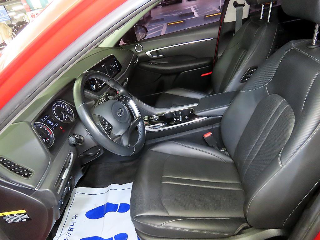 HYUNDAI Sonata - Vista 6