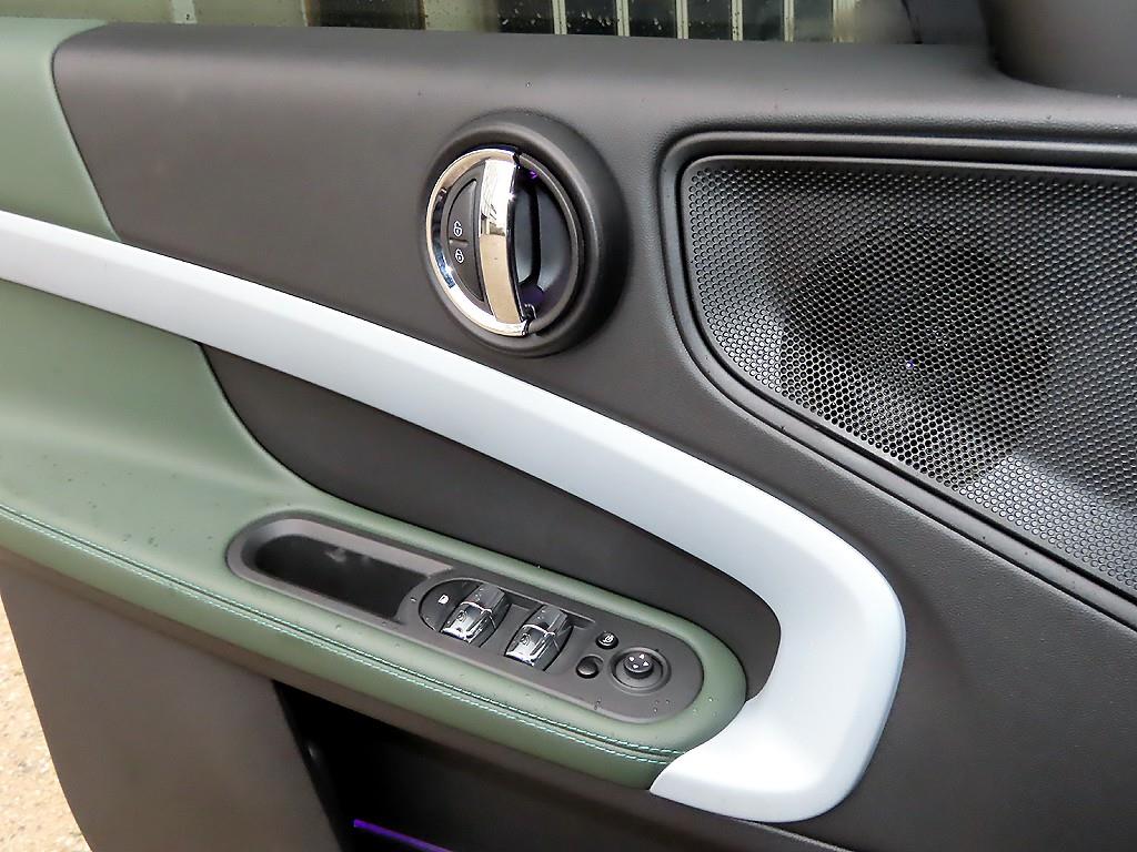 Mini Countryman - Vista 12