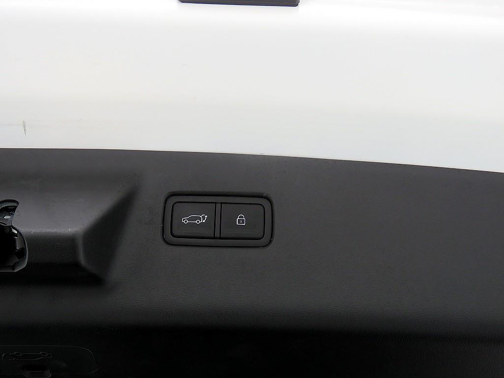 HYUNDAI Santa Fe - Vista 6