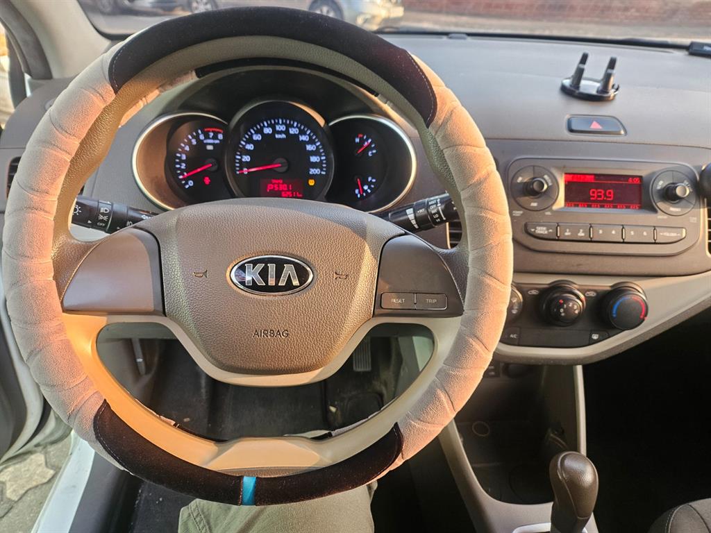 KIA Morning - Vista 9