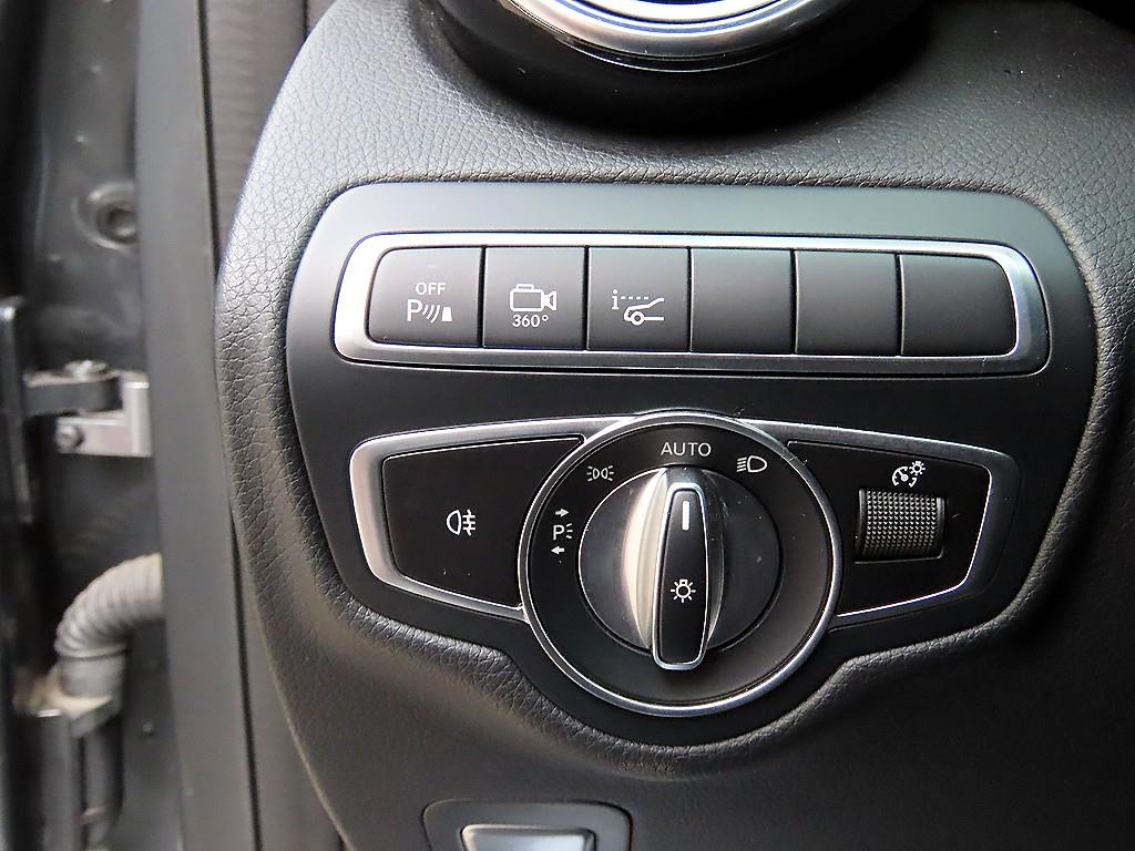 Mercedes Benz GLC Class - Vista 12