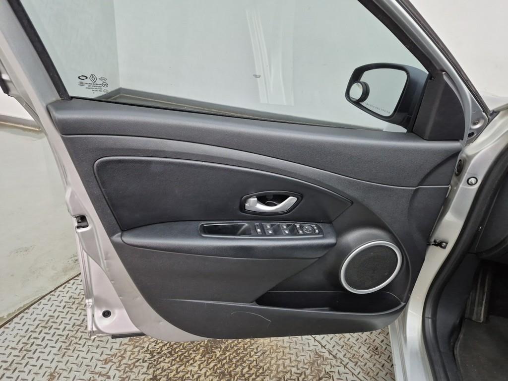 SAMSUNG SM3 - Vista 8