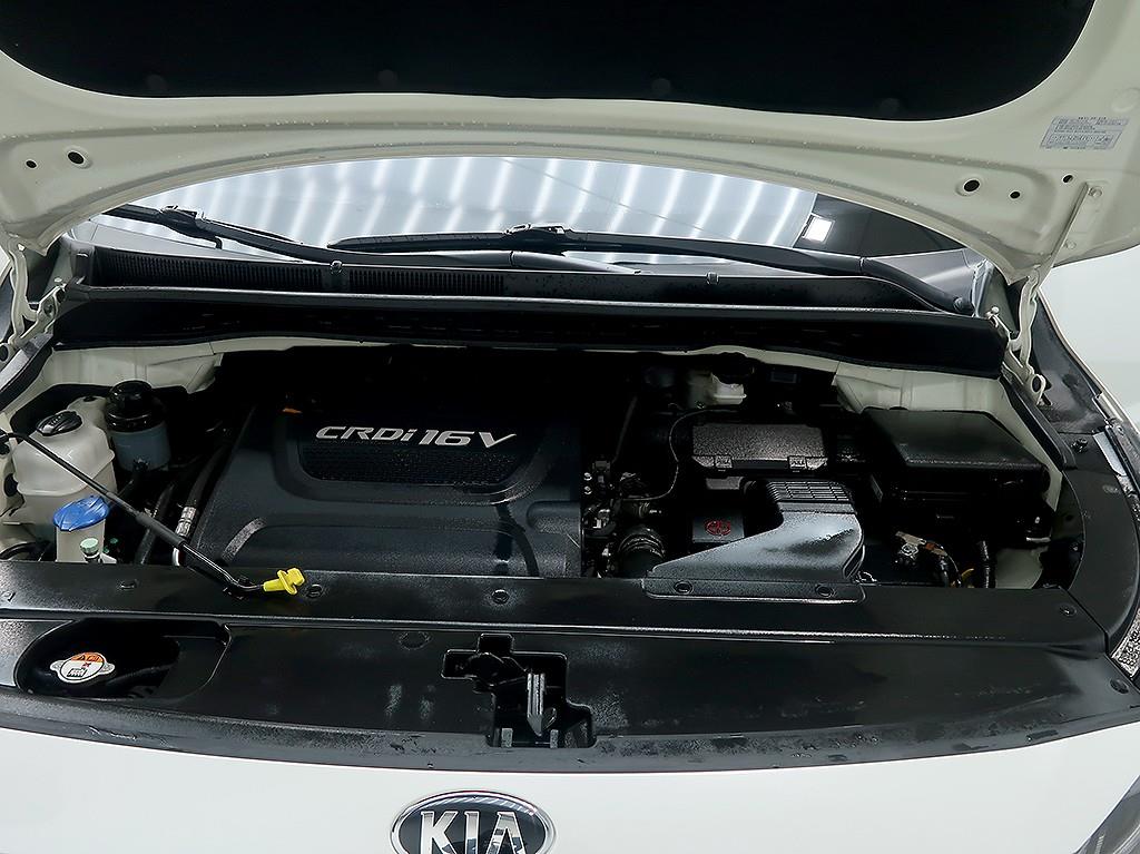 KIA Carnival 2016 Blanco - Importación desde Corea - HF Imports Iquique - Foto 8