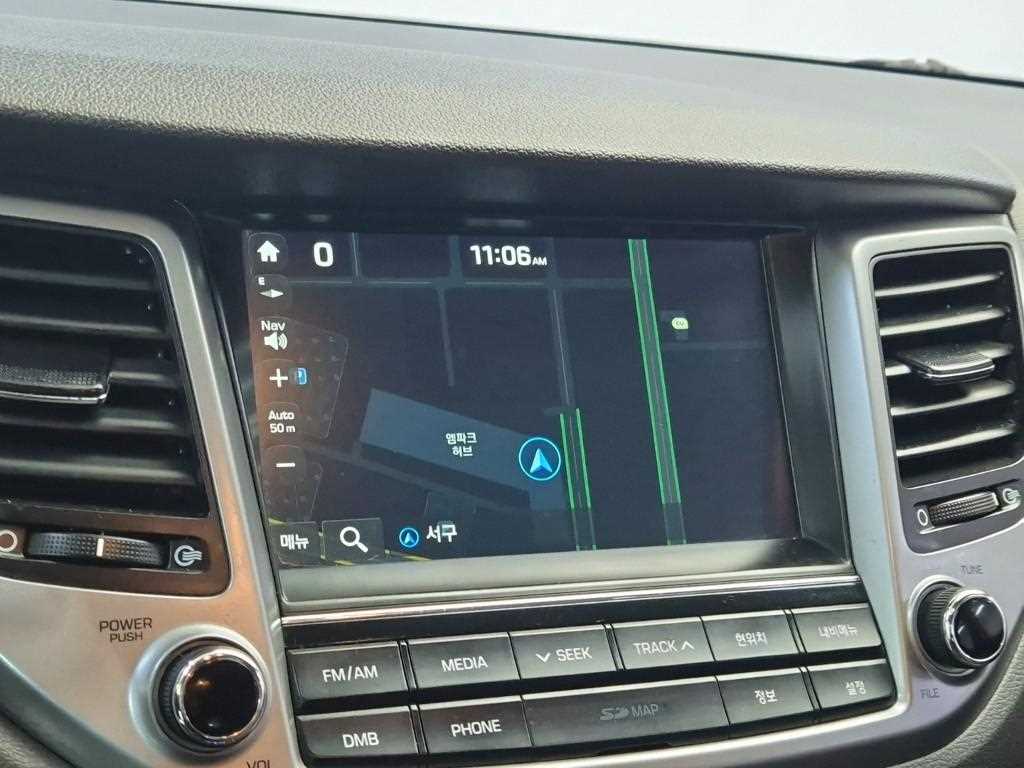 HYUNDAI Tucson 2018 Blanco - Importación desde Corea - HF Imports Iquique - Foto 13