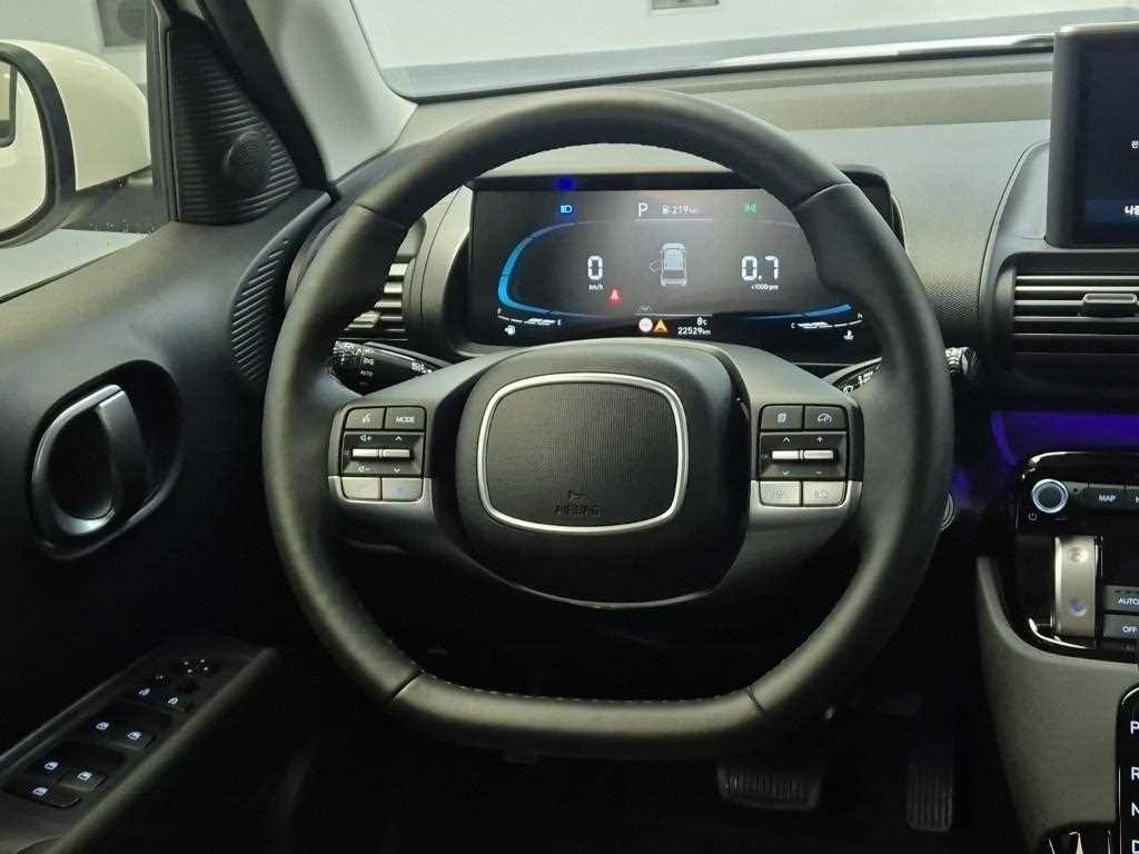 HYUNDAI Casper - Vista 9