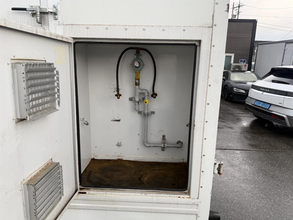 Small Truck Special (sneck/mobile sales) - Vista 6