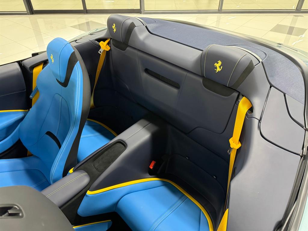 Ferrari roma 2025 Plateado - Importación desde Corea - HF Imports Iquique - Foto 13