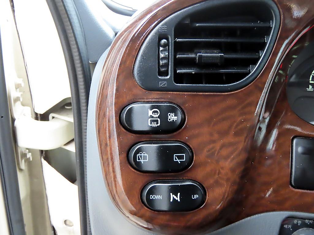 medium and large bus Hyundai bus 2019 the color of pearl - Importación desde Corea - HF Imports Iquique - Foto 13