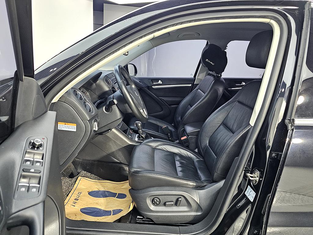 Volkswagen Tiguan - Vista 8