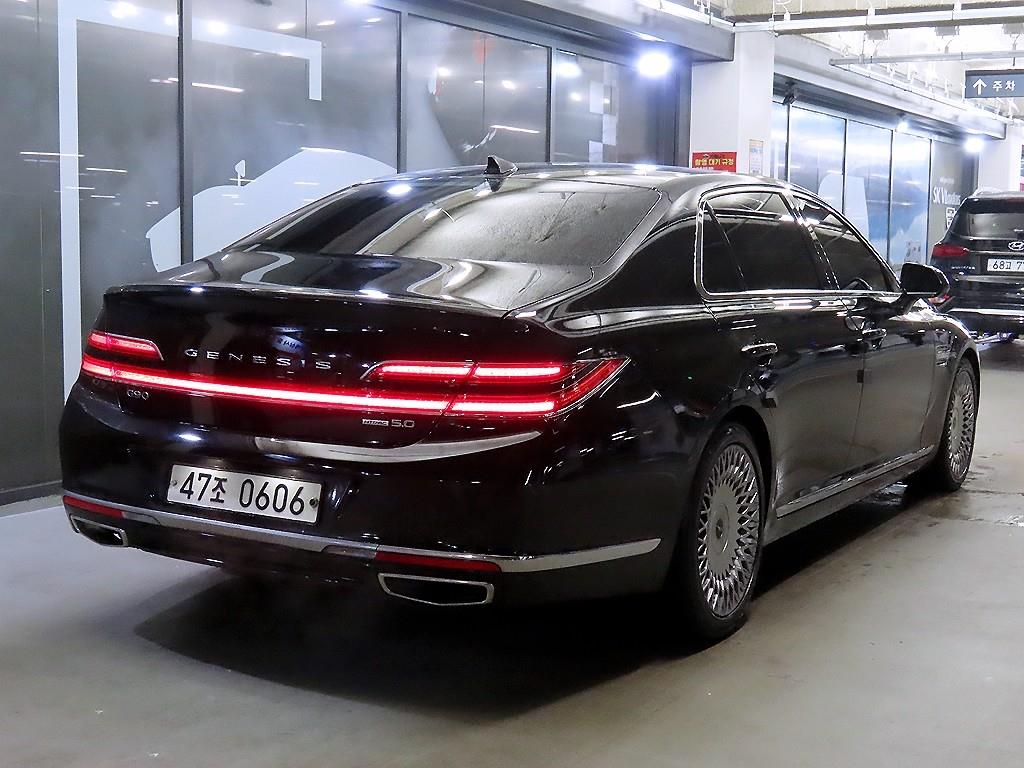 Genesis G90 - Vista 4