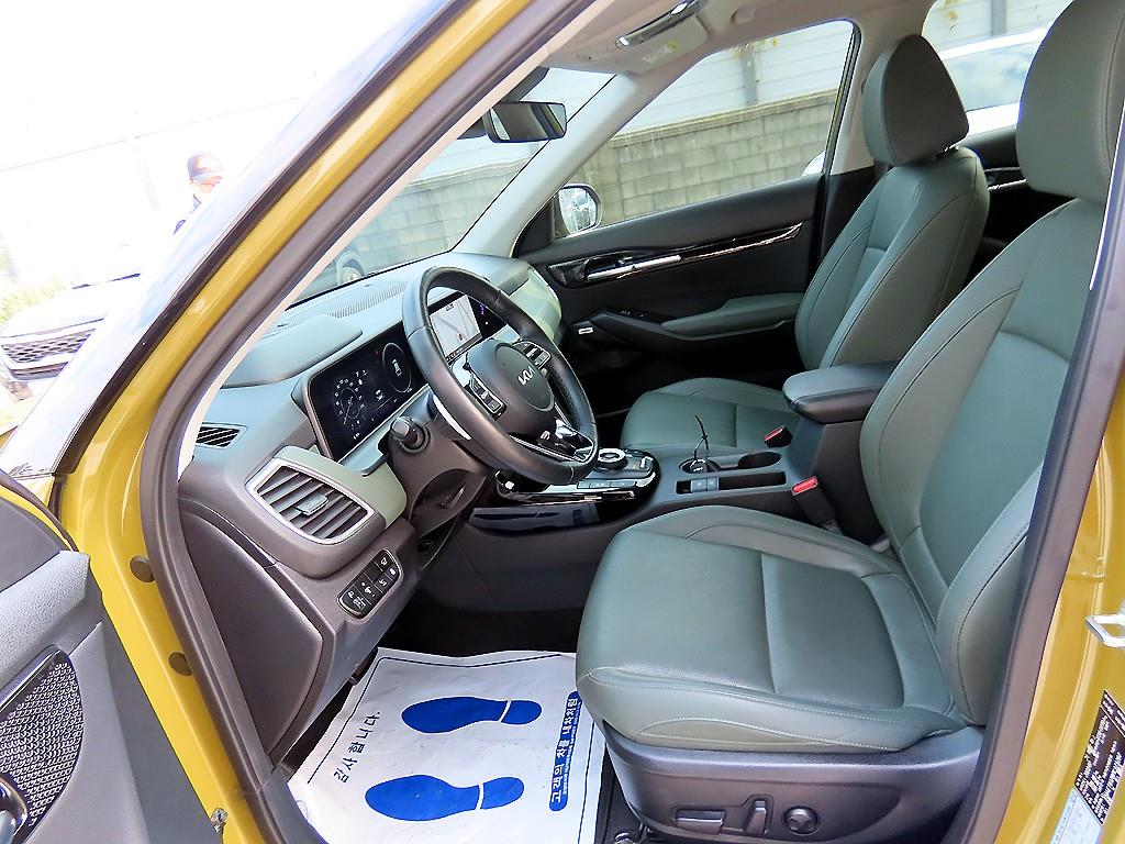 KIA Seltos - Vista 5